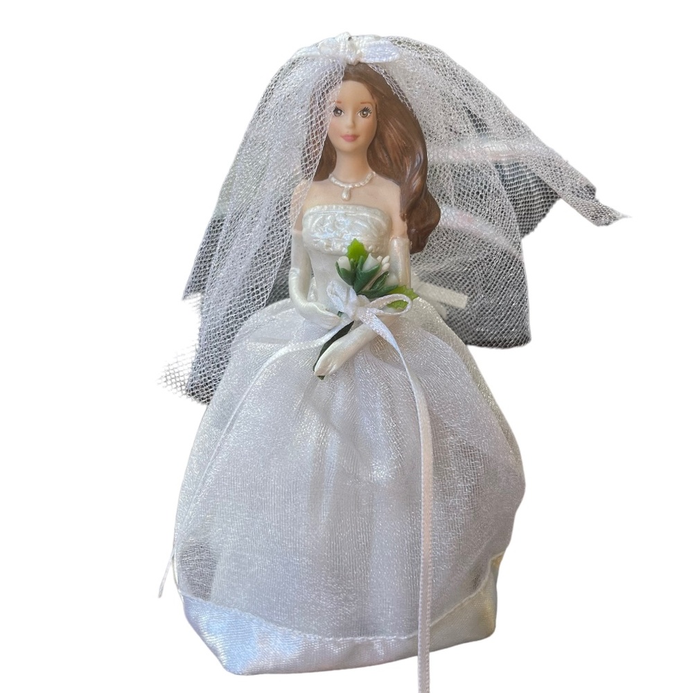 Hallmark Barbie Blushing Bride Mattel Keepsake Ornament 2002 Porcelain Brunette